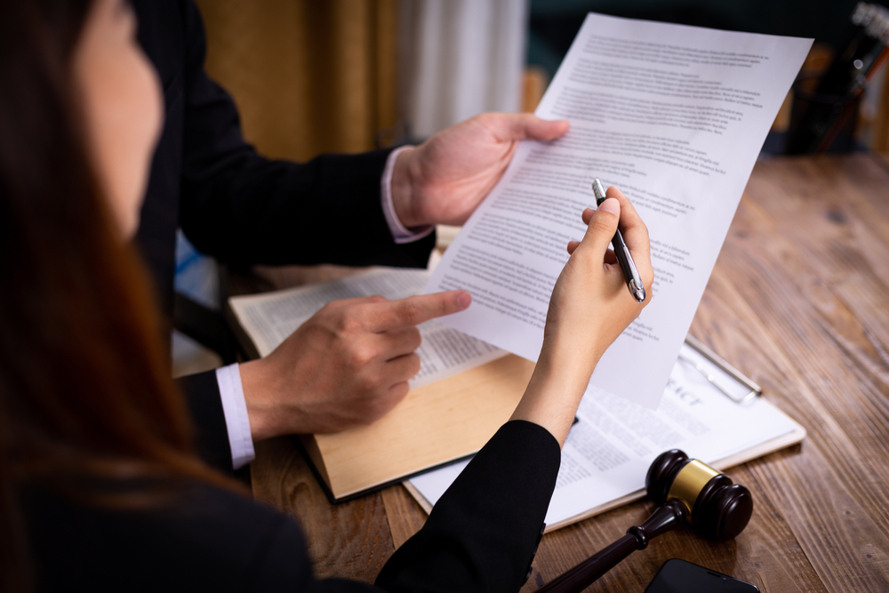 Contract Lawyer in Miami